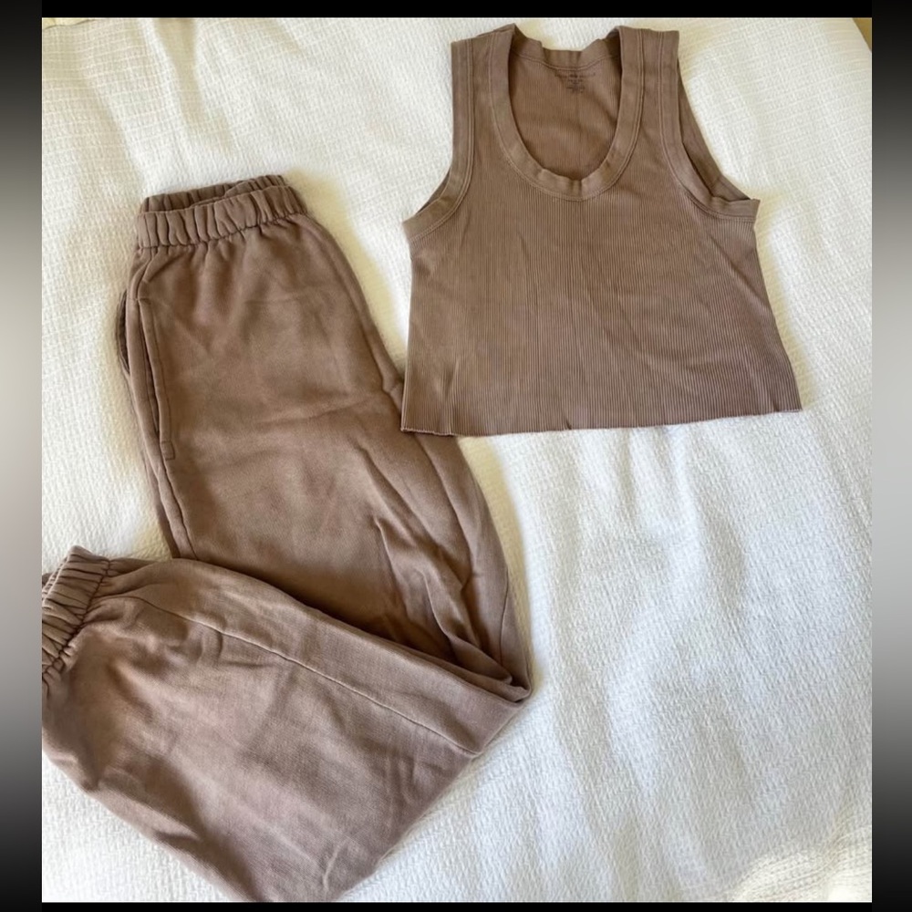 Brandy Melville Brown sweatpants  & Tank Set